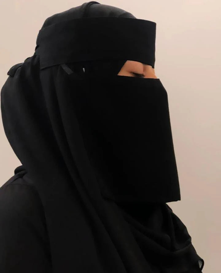 Hard Tie Back Niqab/Hijab With Locket/Nose Piece